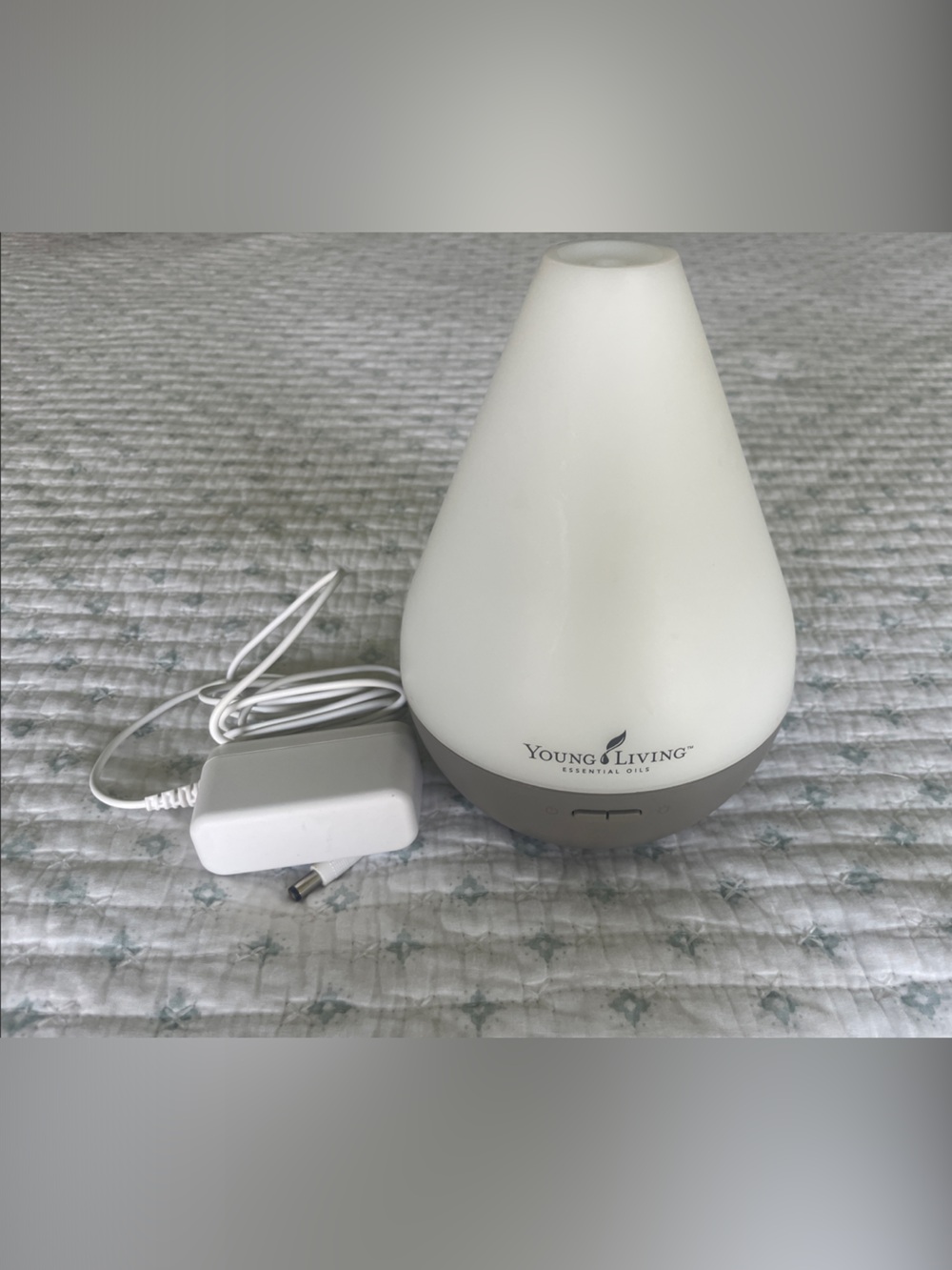 Young Living Dewdrop Diffuser